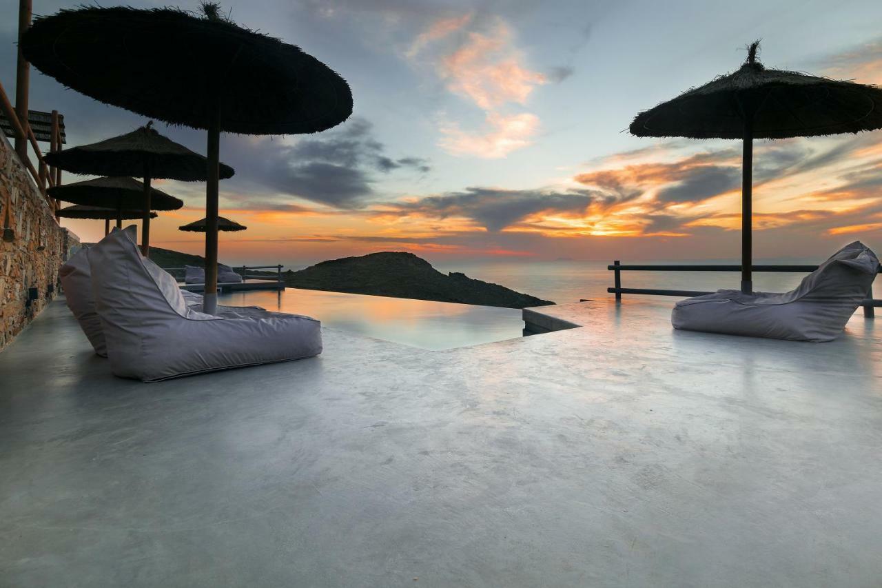 Kastellas Villas Kíthnos Exteriör bild